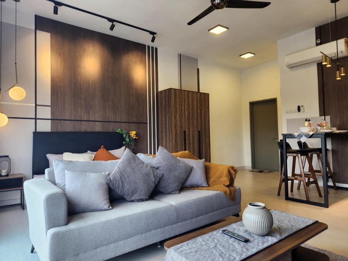 Taman Equine Comfy Studio#Greenery View#4 Pax#Aeon Mall Seri Kembangan Exterior foto