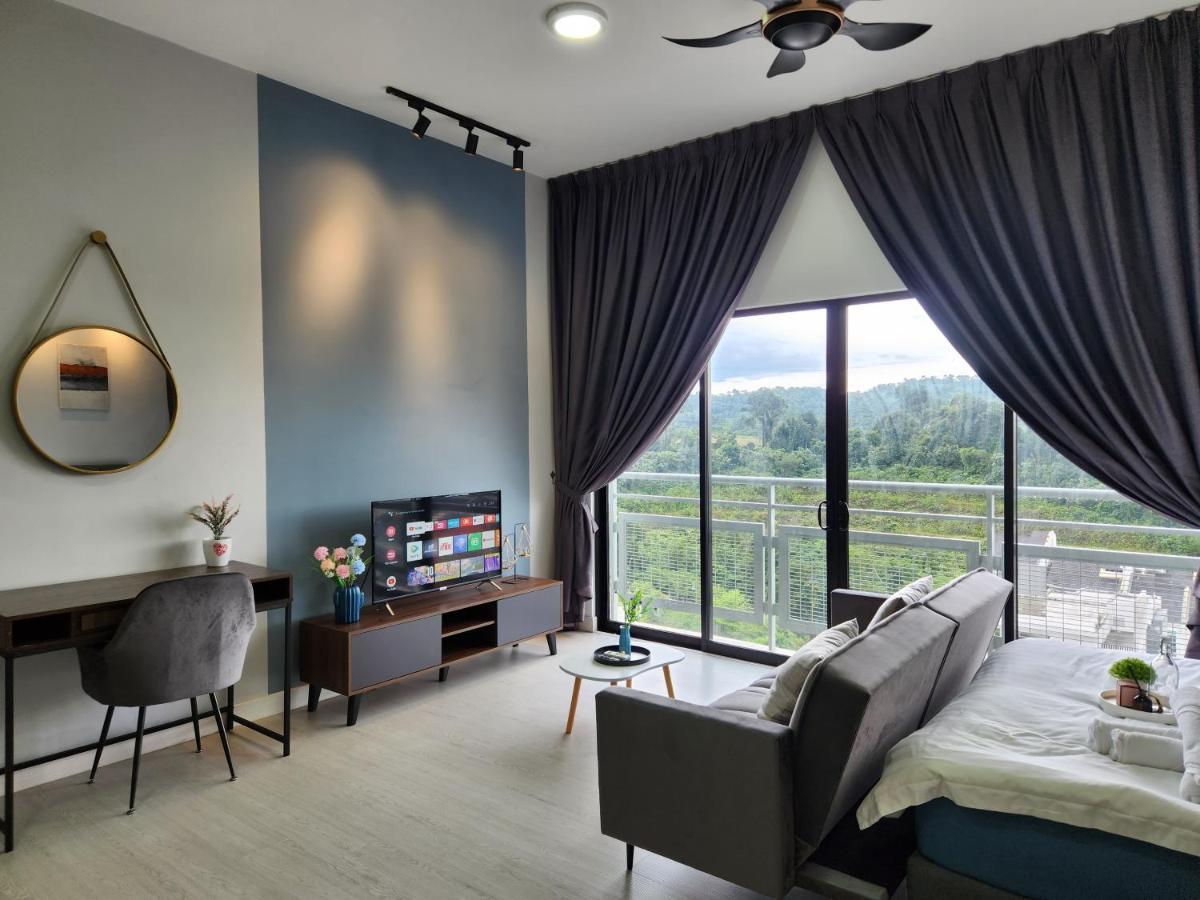 Taman Equine Comfy Studio#Greenery View#4 Pax#Aeon Mall Seri Kembangan Exterior foto